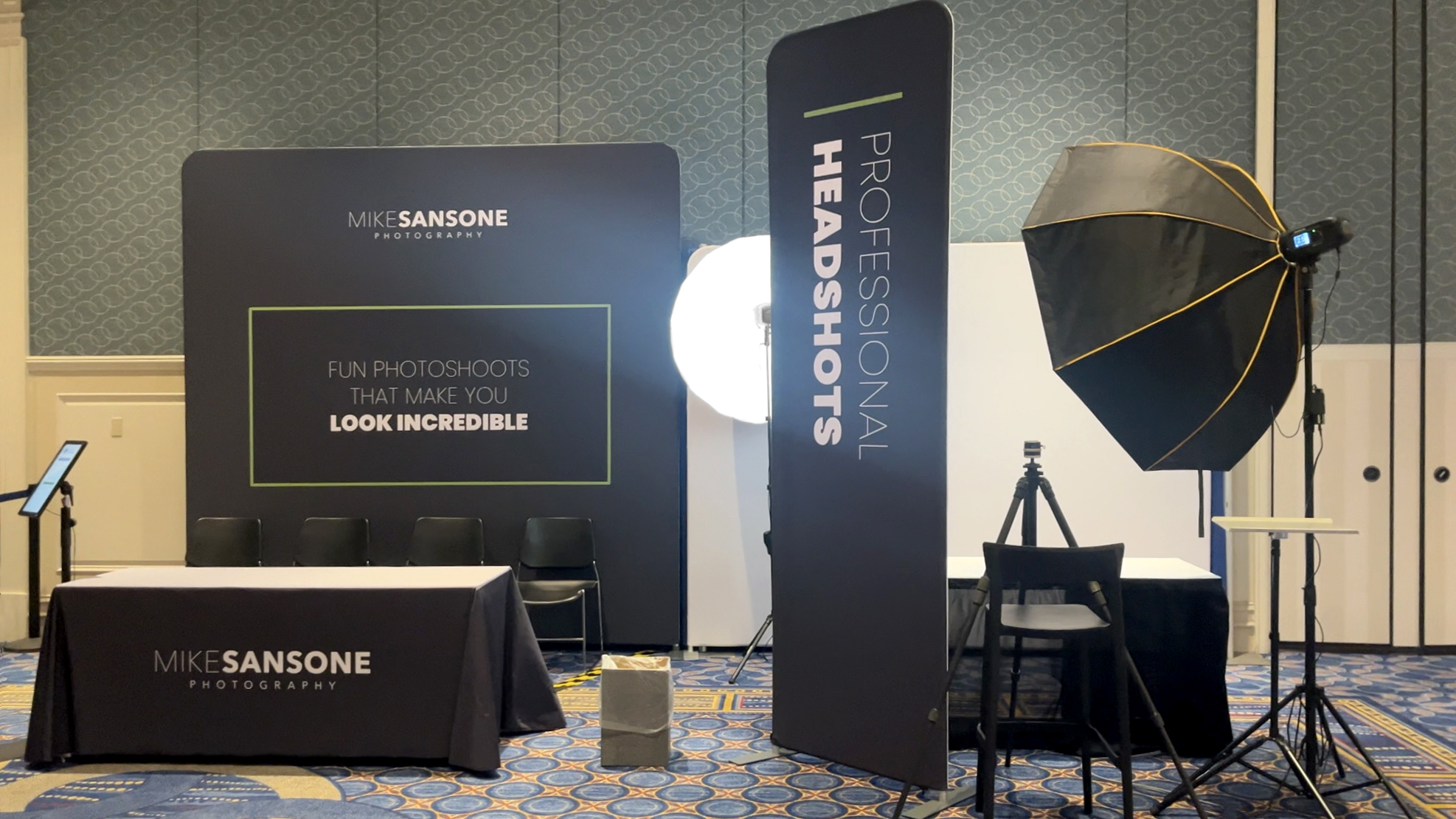 Professional trade show headshot booth photographer convention portrait photography nationwide travel