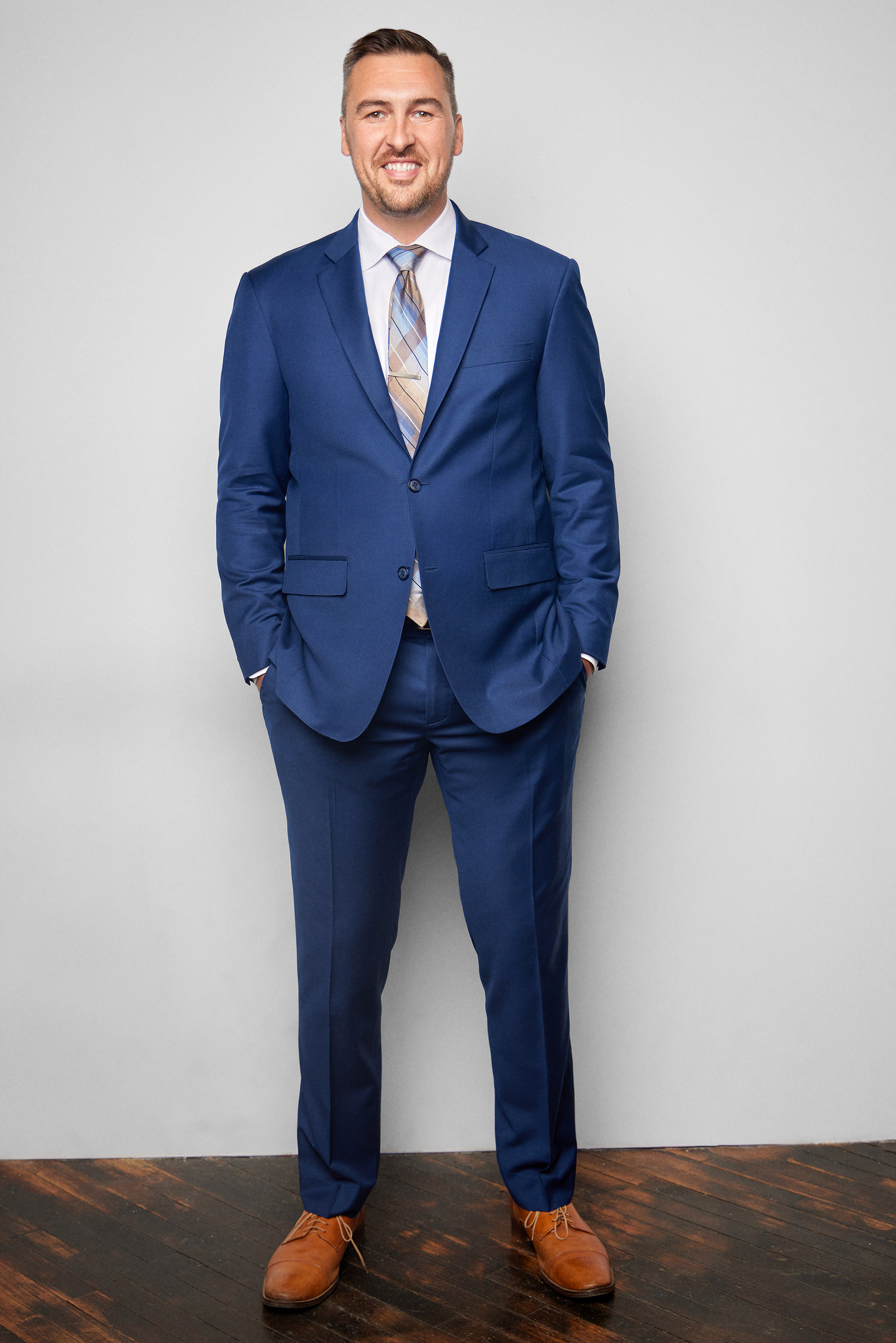 Chicago professional full body business portrait photography