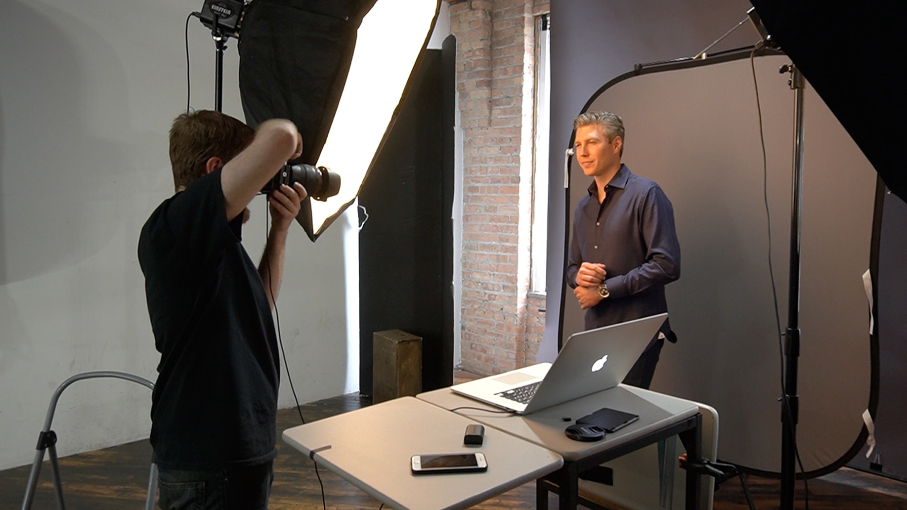 Chicago professional headshot photography behind the scenes first shot - example 18