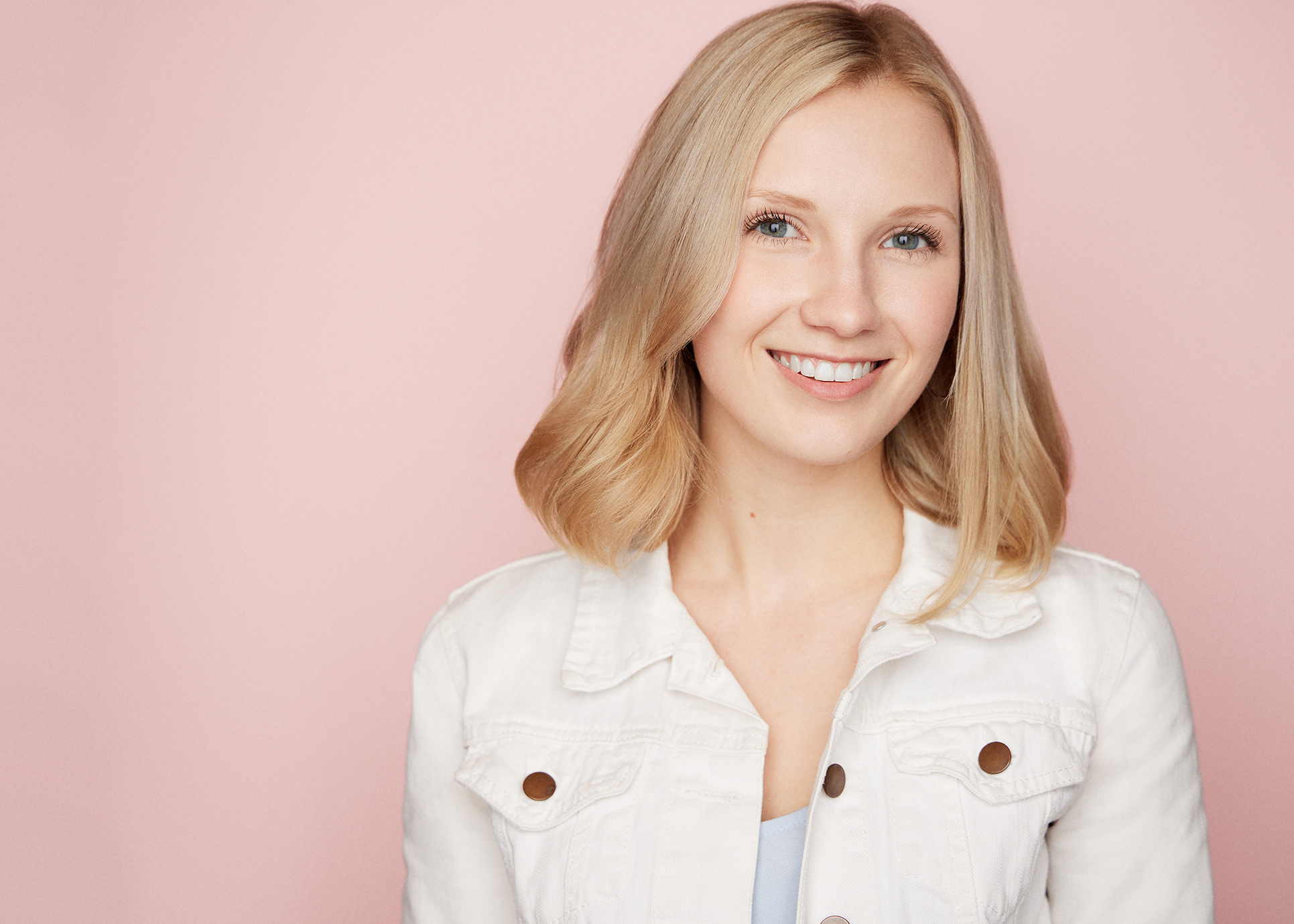 Professional acting headshot Chicago actress photography