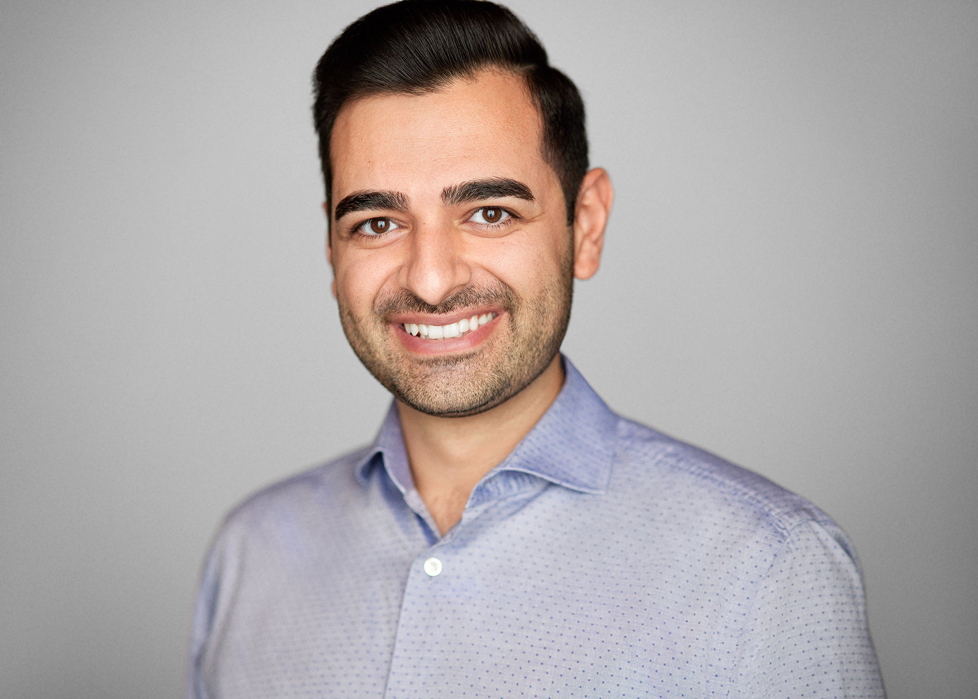 Chicago professional new hire employee corporate headshot photography - example 7